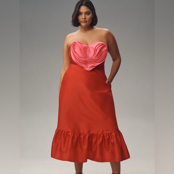 Hutch Dresses & Skirts - HUTCH STRAPLESS MAXI DRESS-NWT